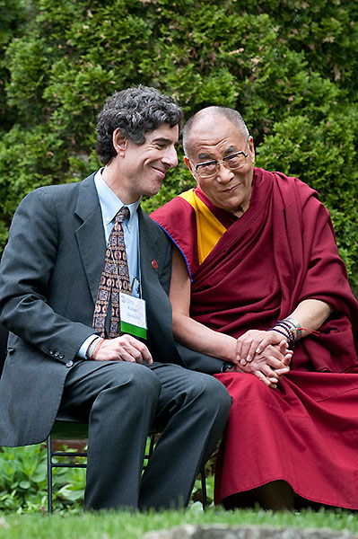 Dalai Lama trust to fund UW-Madison research on healthy minds