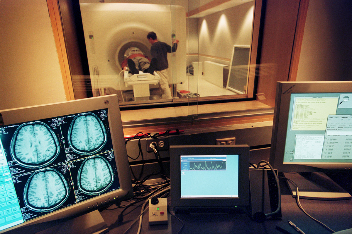 The beginnings and evolution of brain imaging at the Waisman Center